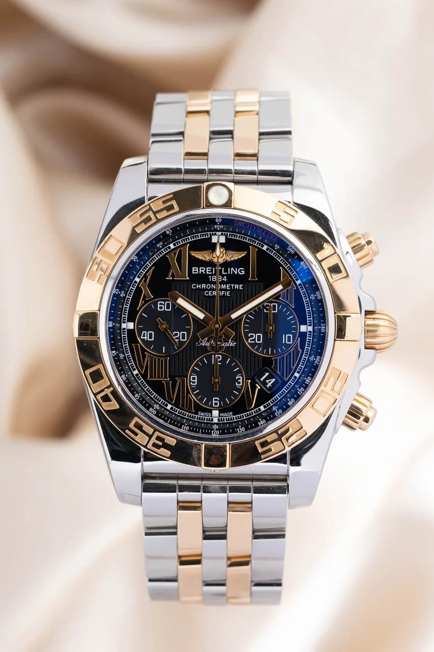 Breitling Chronomat – Ref. CB0110, Sehr gut – Bild 1/10