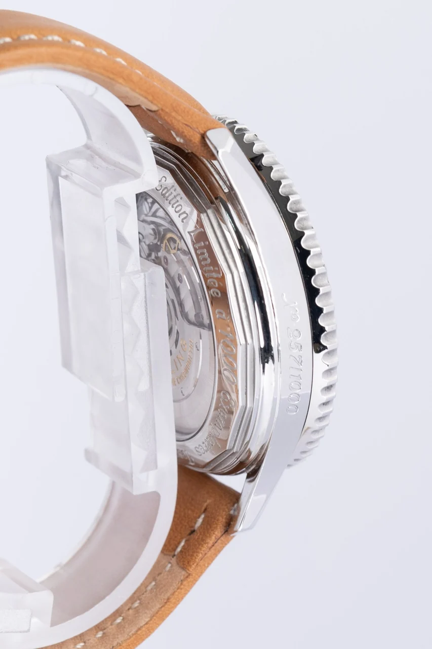 Breitling Navitimer – Ref. AB0121, very good – 2/10
