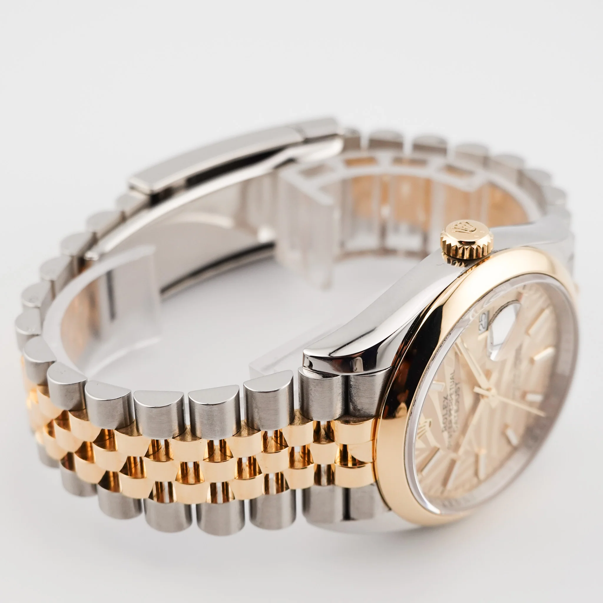 Rolex Datejust 36 – Ref. 126203, Sehr gut – 7/9