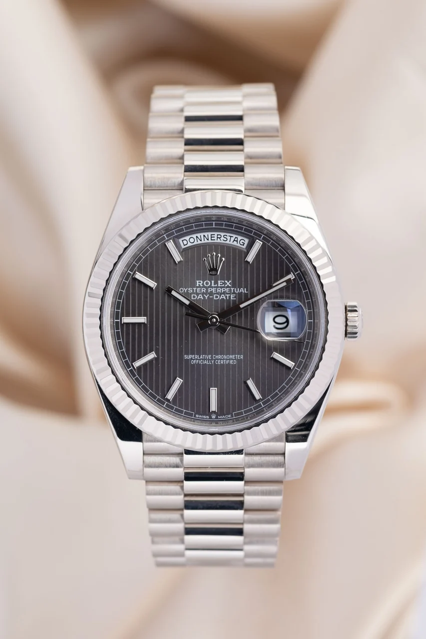 Rolex Day-Date – Ref. 228239, Sehr gut – Bild 1/10