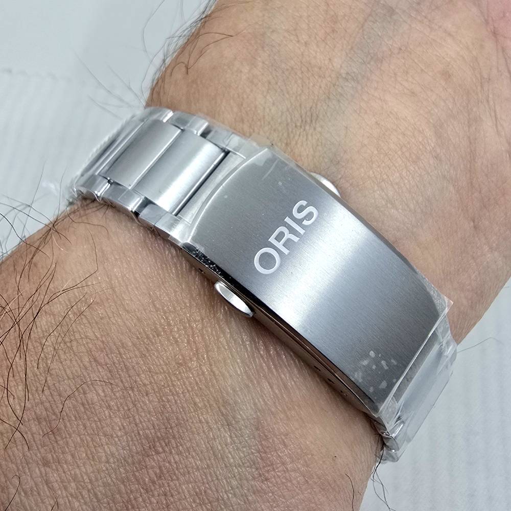 Oris Aquis – Ref. 01 733 7766 4150-Set, Gut – 3/18