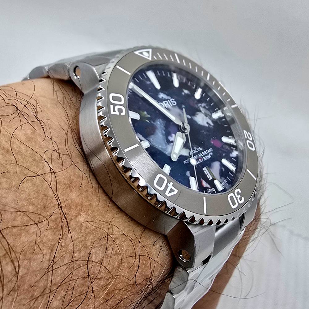 Oris Aquis – Ref. 01 733 7766 4150-Set, Gut – 4/18