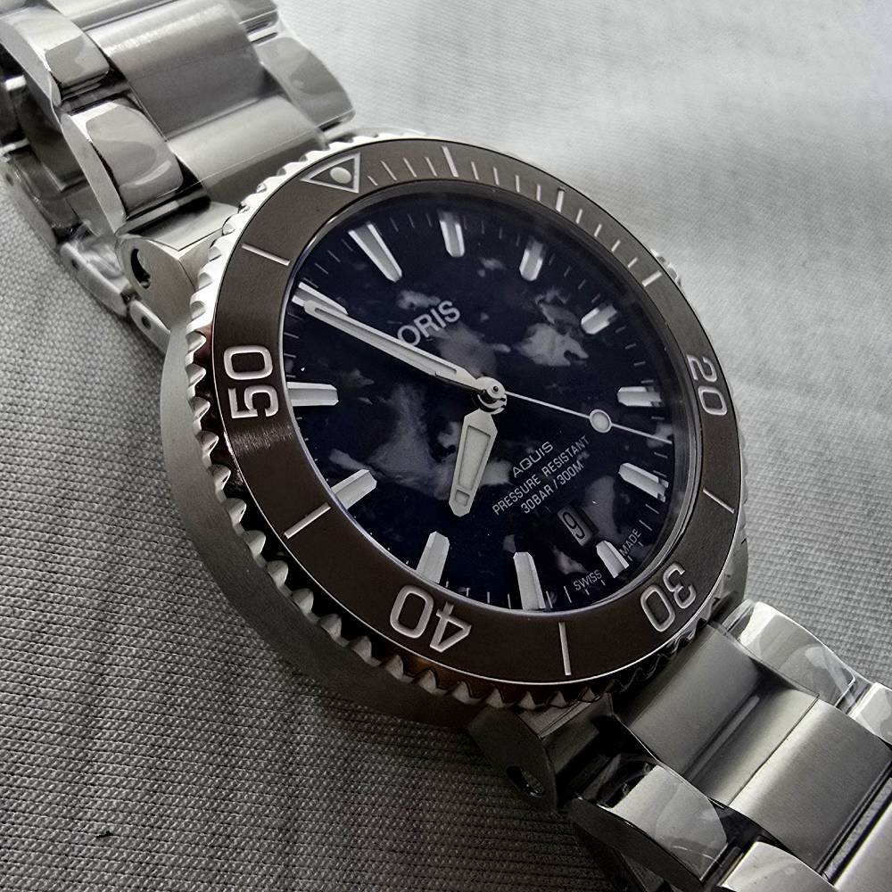 Oris Aquis – Ref. 01 733 7766 4150-Set, Gut – 11/18