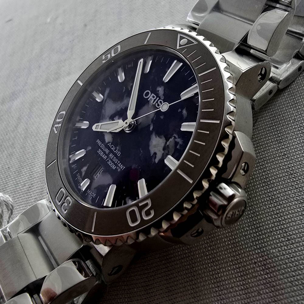 Oris Aquis – Ref. 01 733 7766 4150-Set, Gut – 12/18
