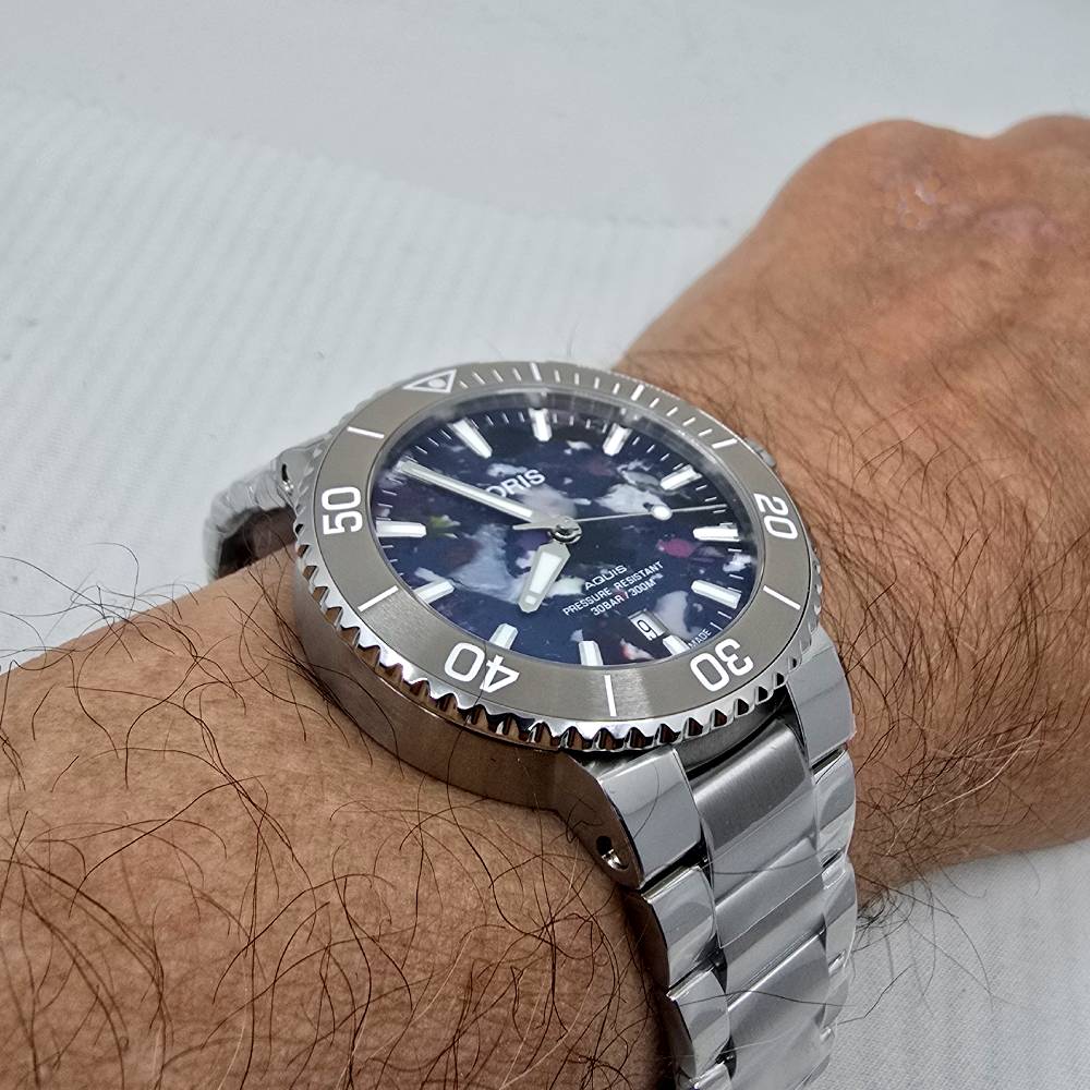 Oris Aquis – Ref. 01 733 7766 4150-Set, good – 14/18