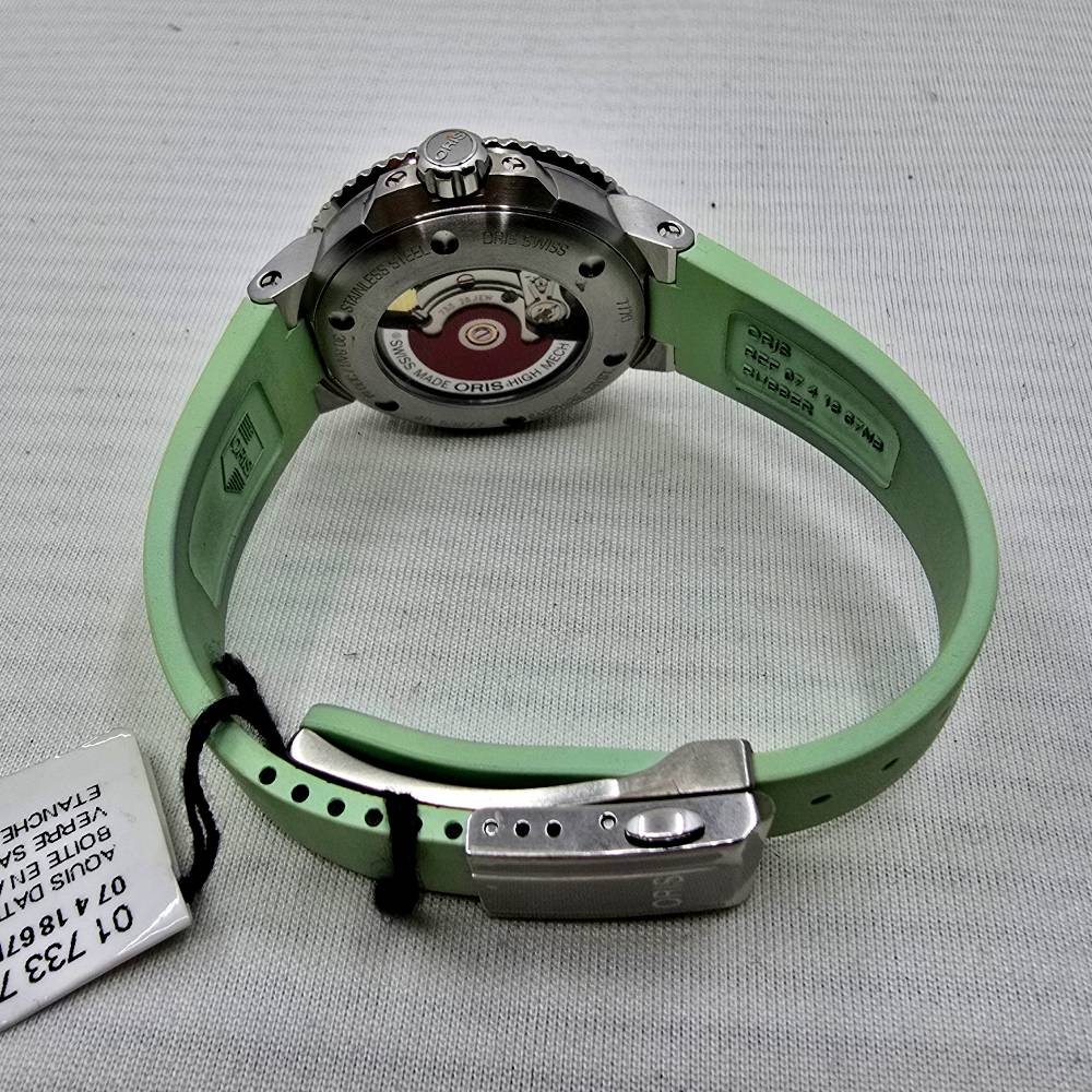 Oris Aquis – Ref. 01 733 7770 4157-07 4 18 67FC, Gut – 8/14