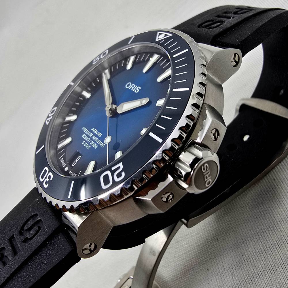 Oris Aquis – Ref. 01 400 7763 4135-07 4 24 74EB, Gut – 8/18