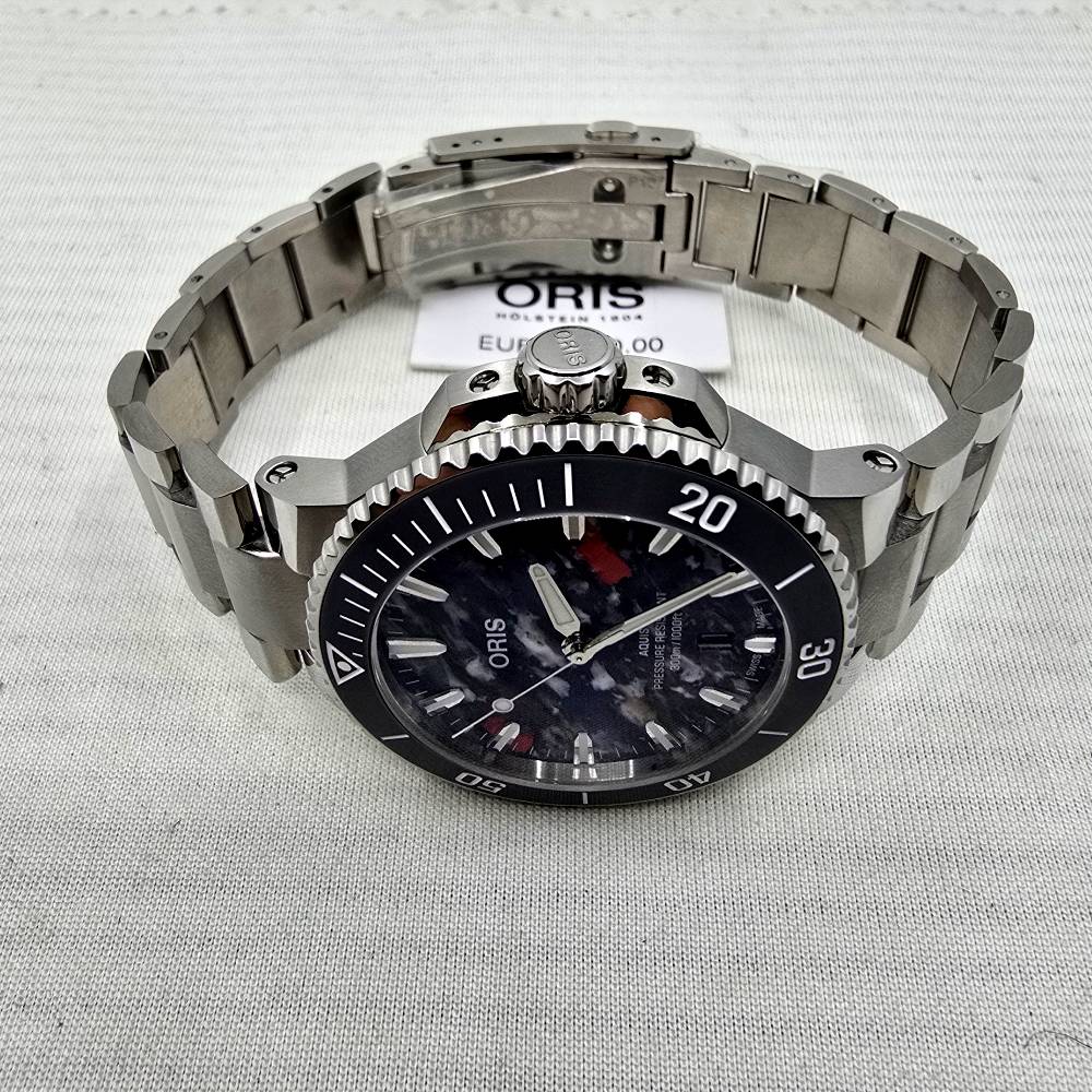 Oris Aquis – Ref. 01 733 7787 4150-07 8 22 04PEB, Gut – 5/18