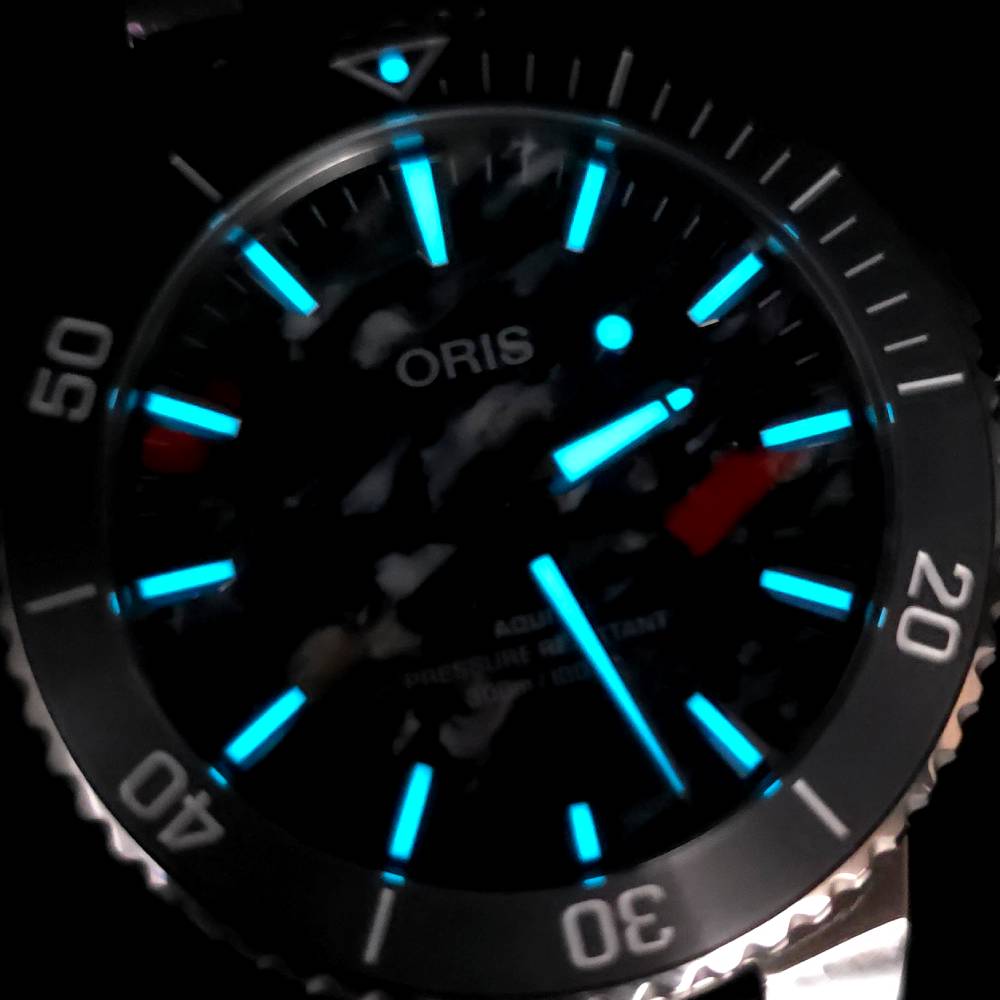 Oris Aquis – Ref. 01 733 7787 4150-07 8 22 04PEB, Gut – 15/18