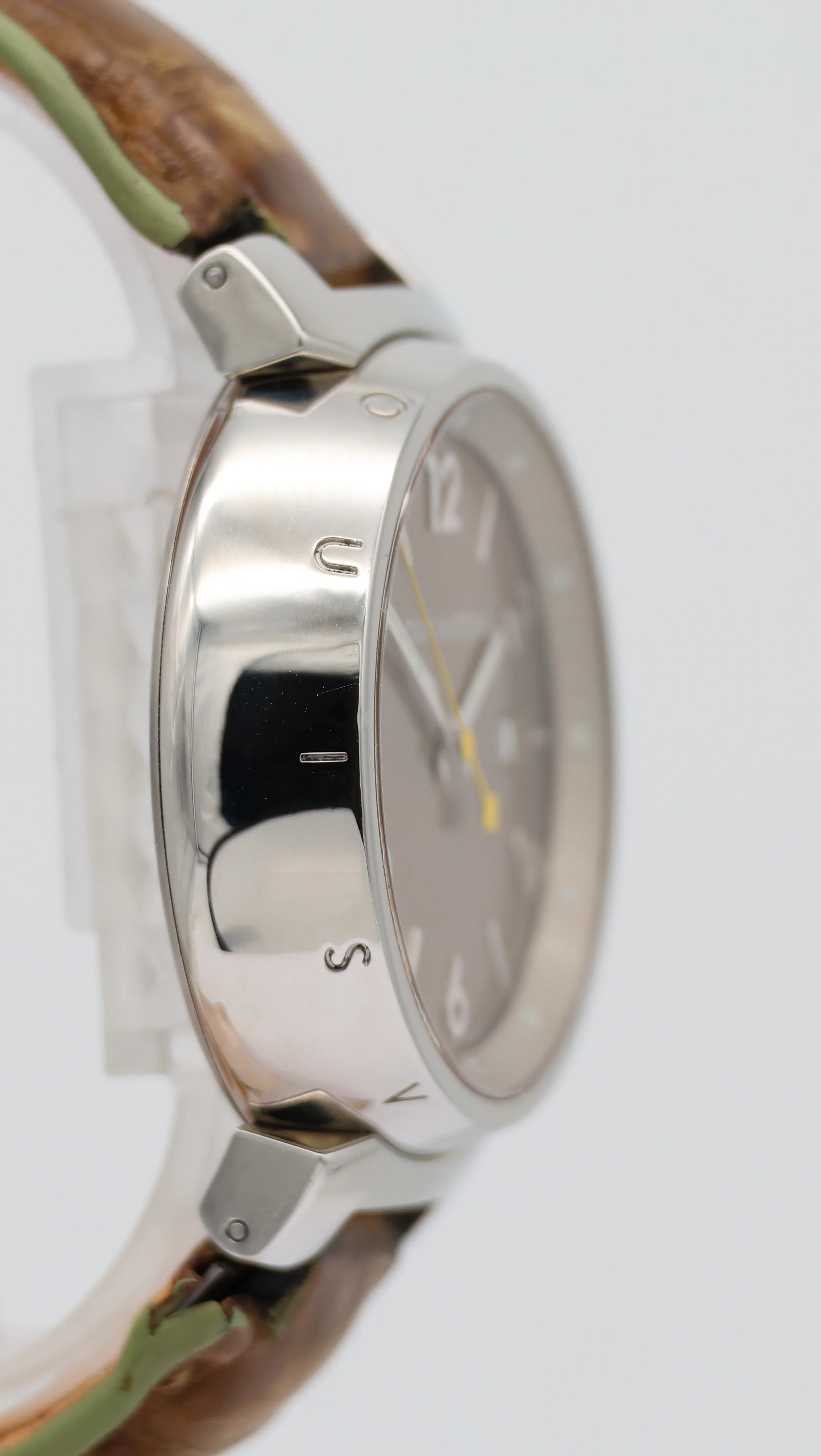 Louis Vuitton Tambour – Ref. Q1112, Gut – 8/8