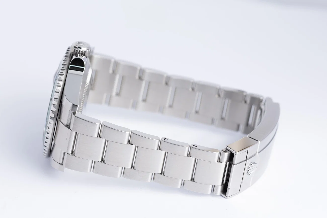 Rolex Submariner – Ref. 126610LV, Sehr gut – 7/10