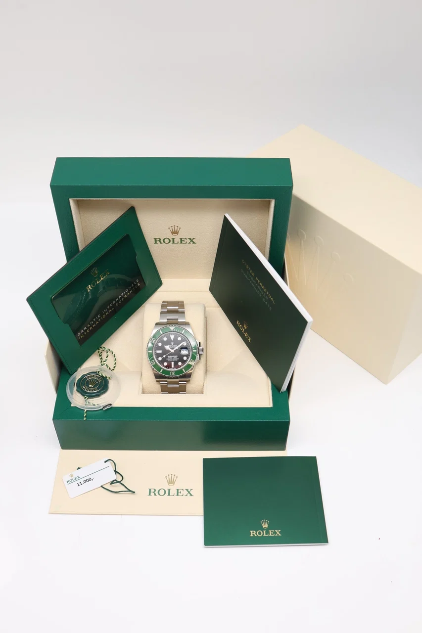 Rolex Submariner – Ref. 126610LV, Sehr gut – 8/10