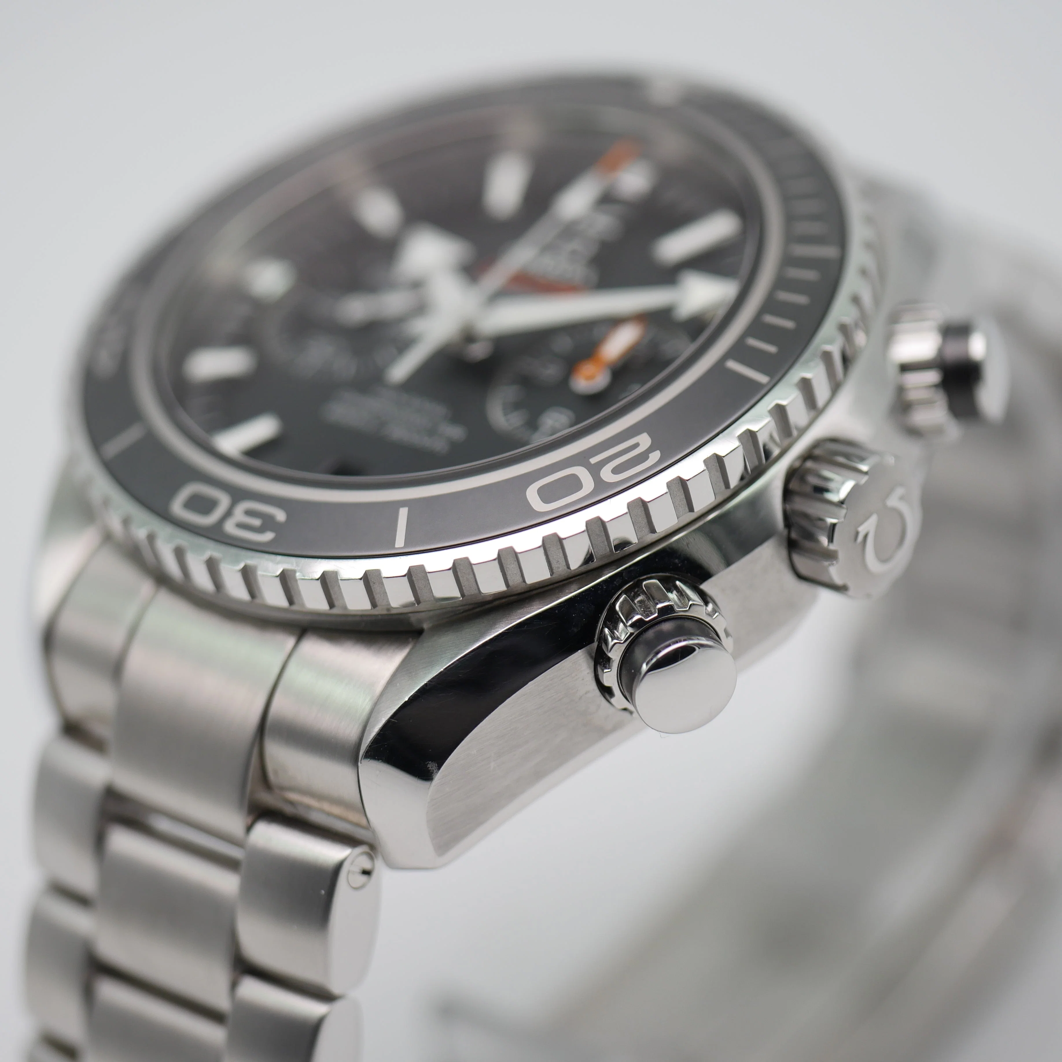 Omega Seamaster Planet Ocean – Ref. 232.30.46.51.01.001, Sehr gut – Bild 2/9