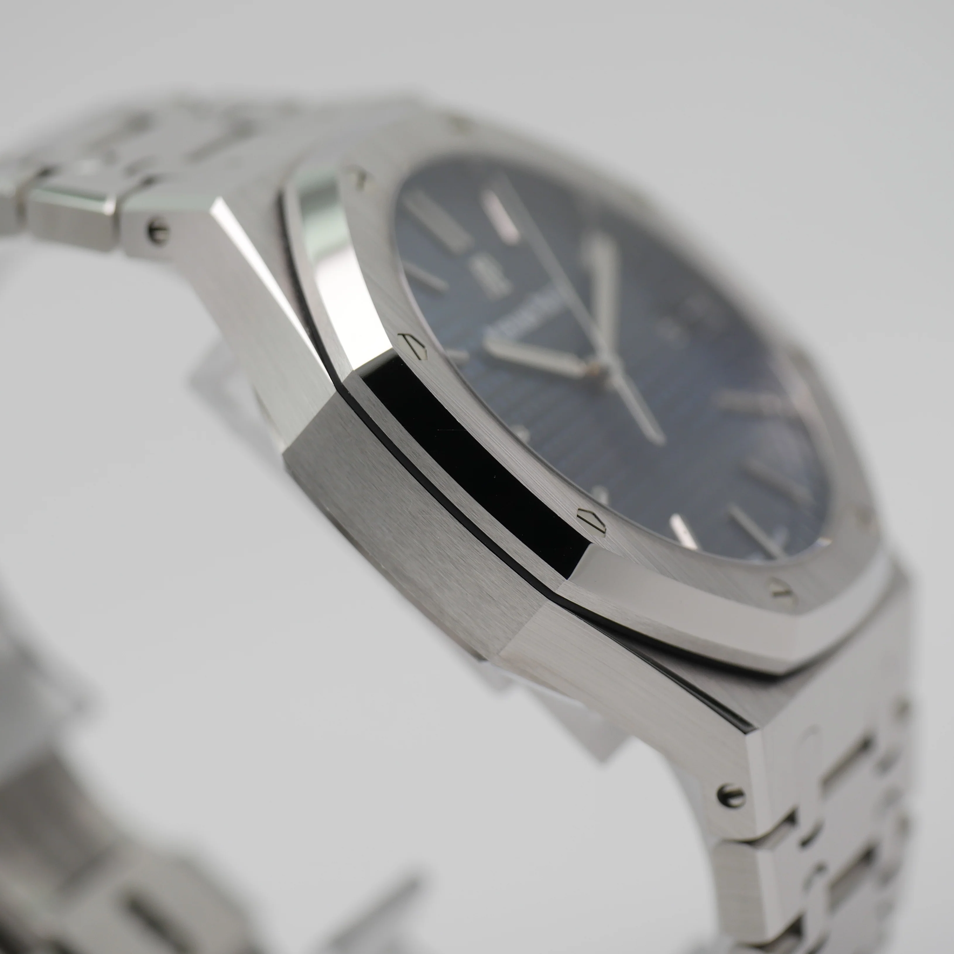 Audemars Piguet Royal Oak – Ref. 15500ST.OO.1220ST.01, Sehr gut – Bild 2/11