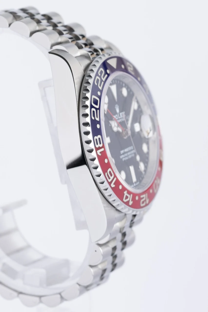 Rolex GMT-Master II – Ref. 126710BLRO, Sehr gut – Bild 2/10