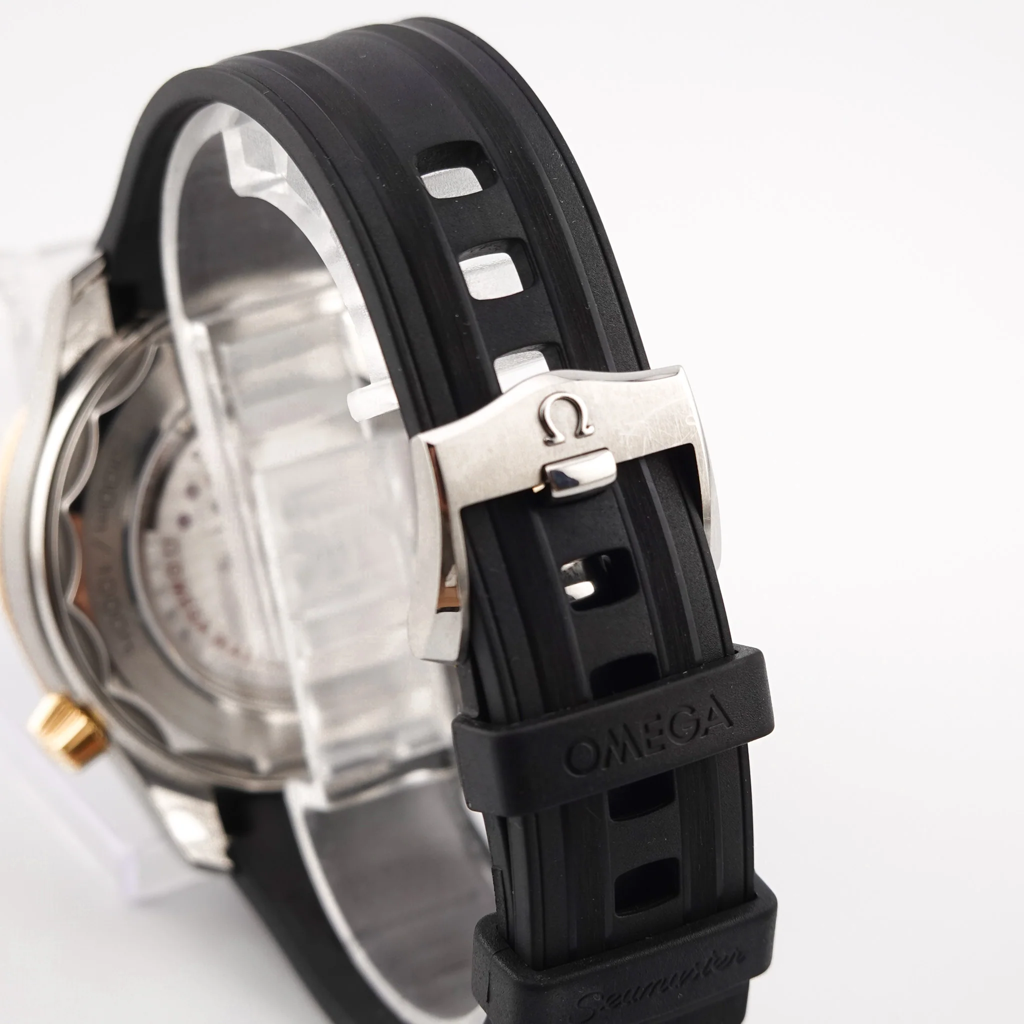 Omega Seamaster Diver 300M – Ref. 210.32.42.20.06.002, Wie neu – 4/9