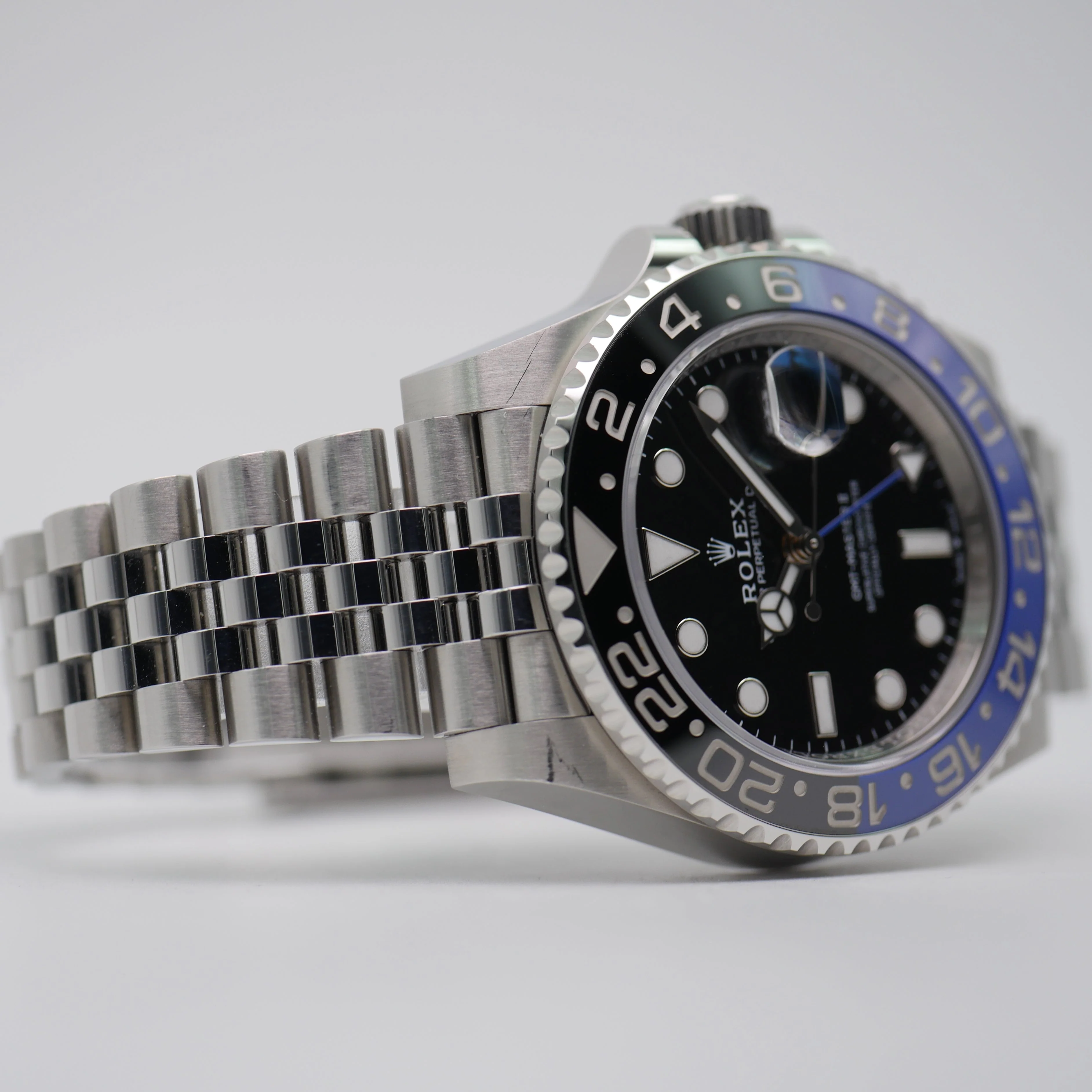 Rolex GMT-Master II – Ref. 126710BLNR, Sehr gut – 4/12