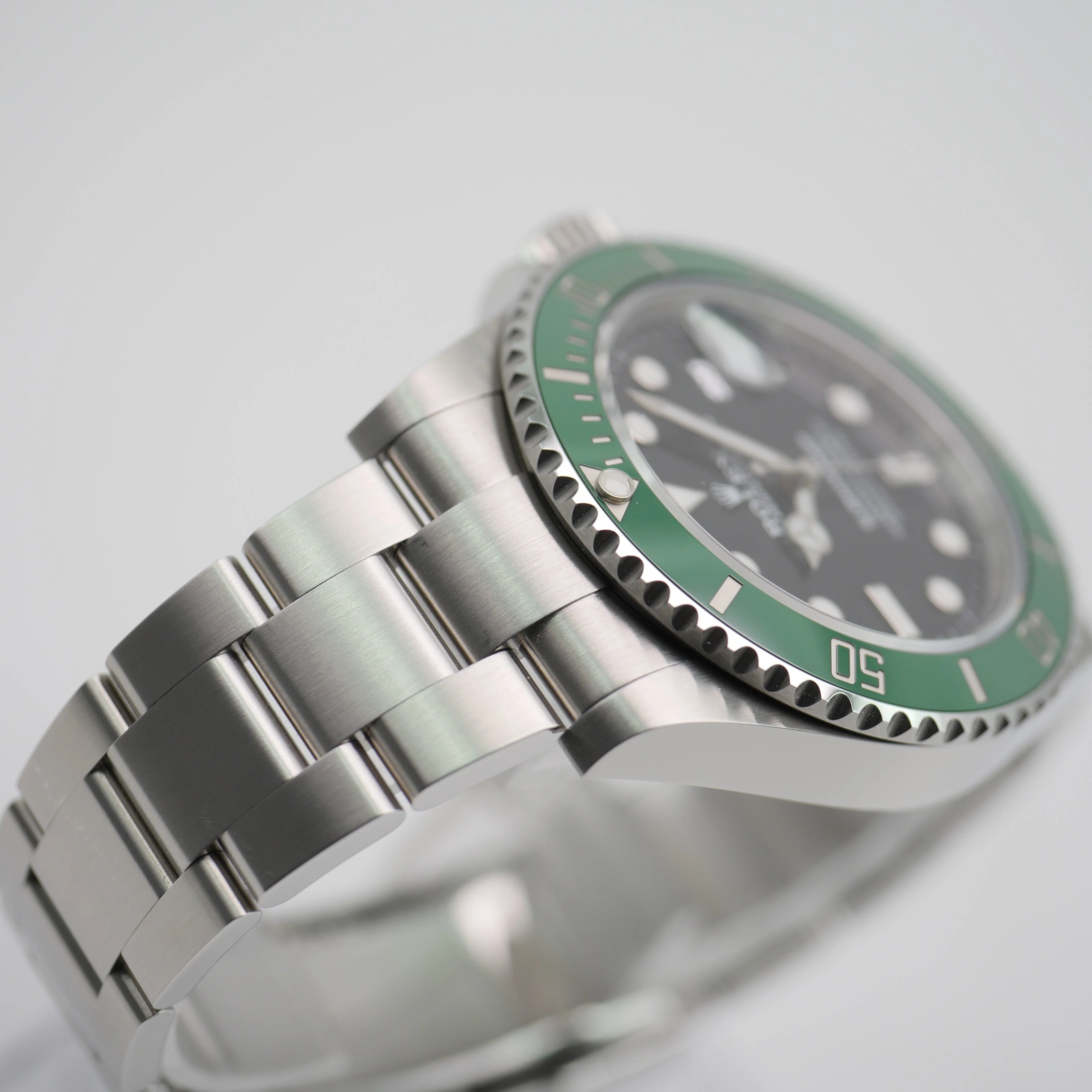 Rolex Date – Ref. 126610LV, Sehr gut – 7/8