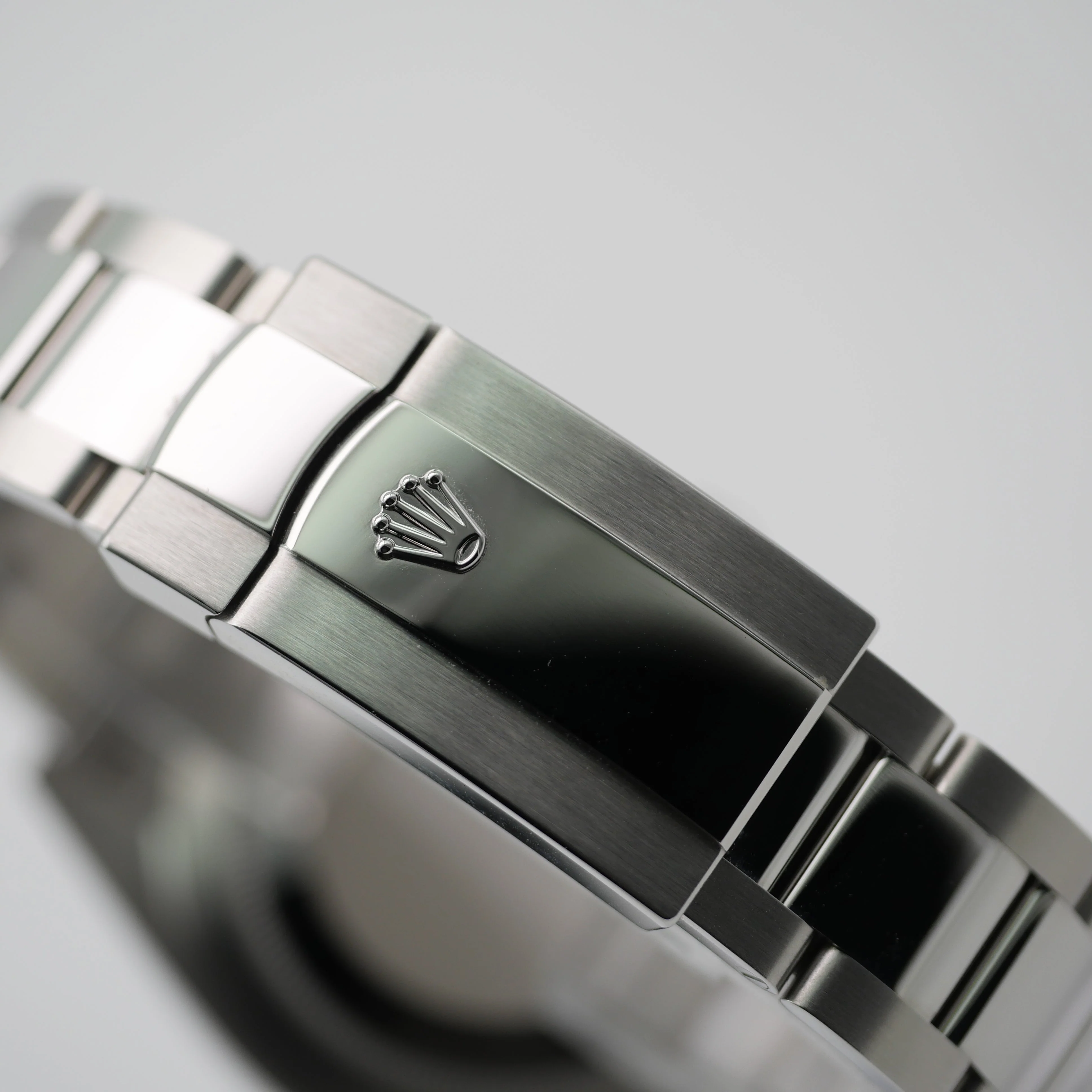 Rolex Datejust 41 – Ref. 126334, Wie neu – 5/9