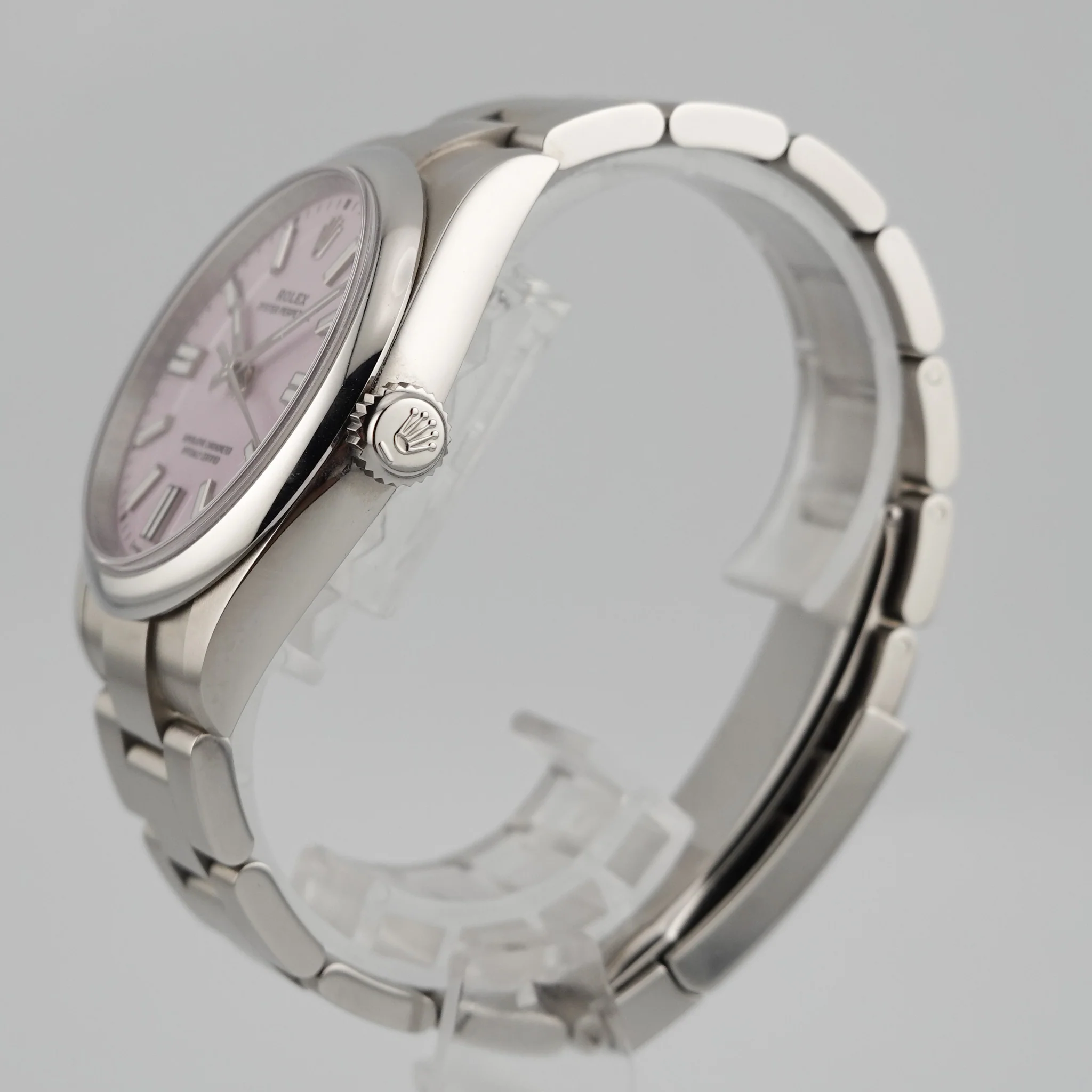 Rolex Oyster Perpetual – Ref. 134300, Neu – 4/9