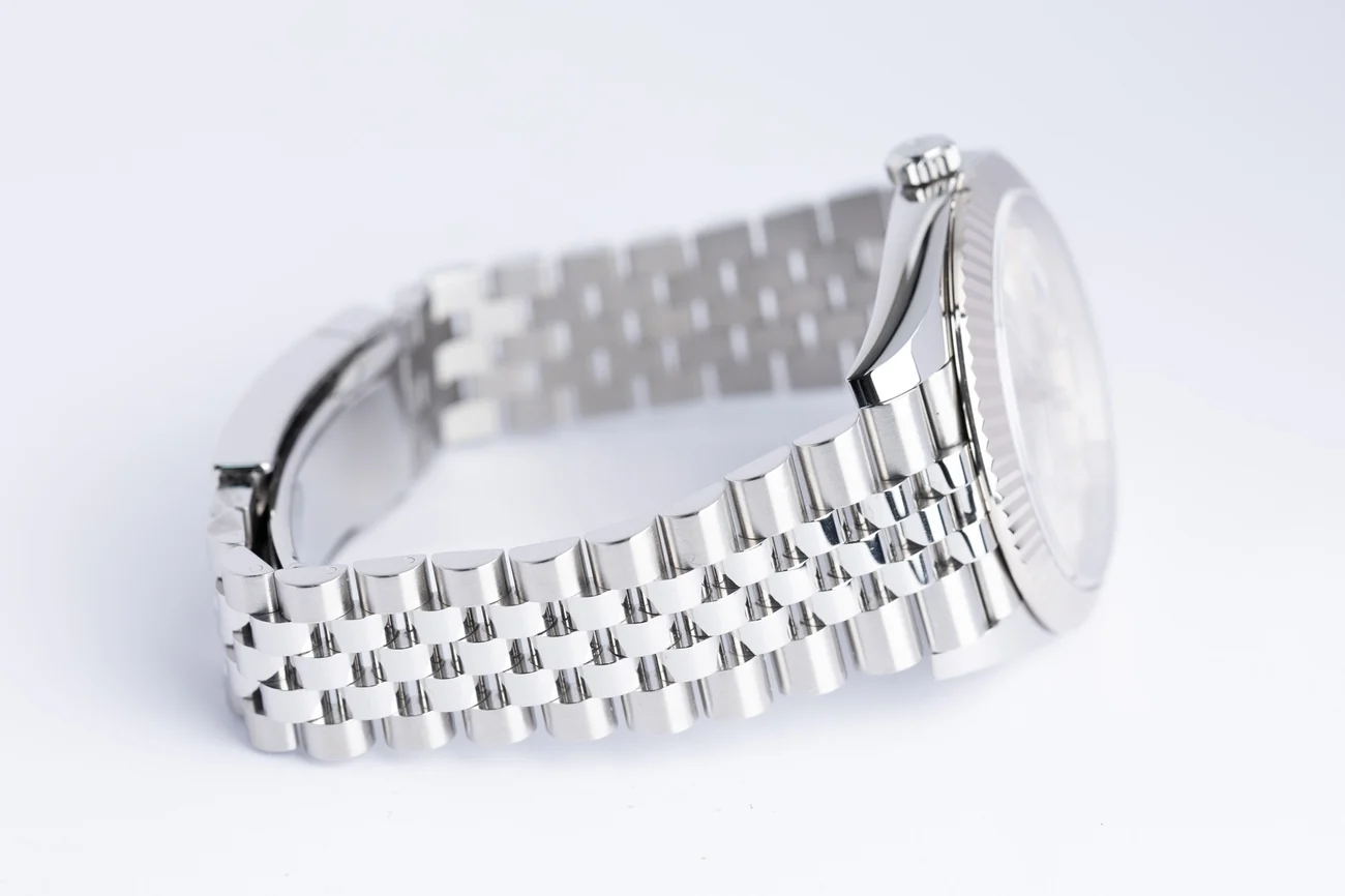 Rolex Datejust – Ref. 126334, Sehr gut – 4/10