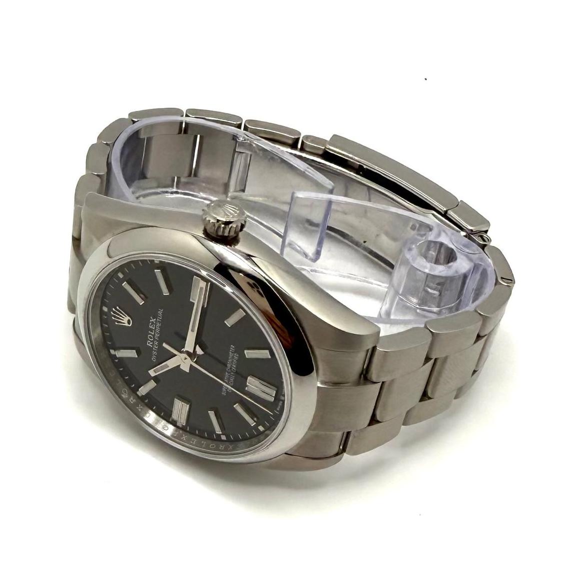 Rolex Oyster Perpetual – Ref. 124300, Gebraucht – 3/5