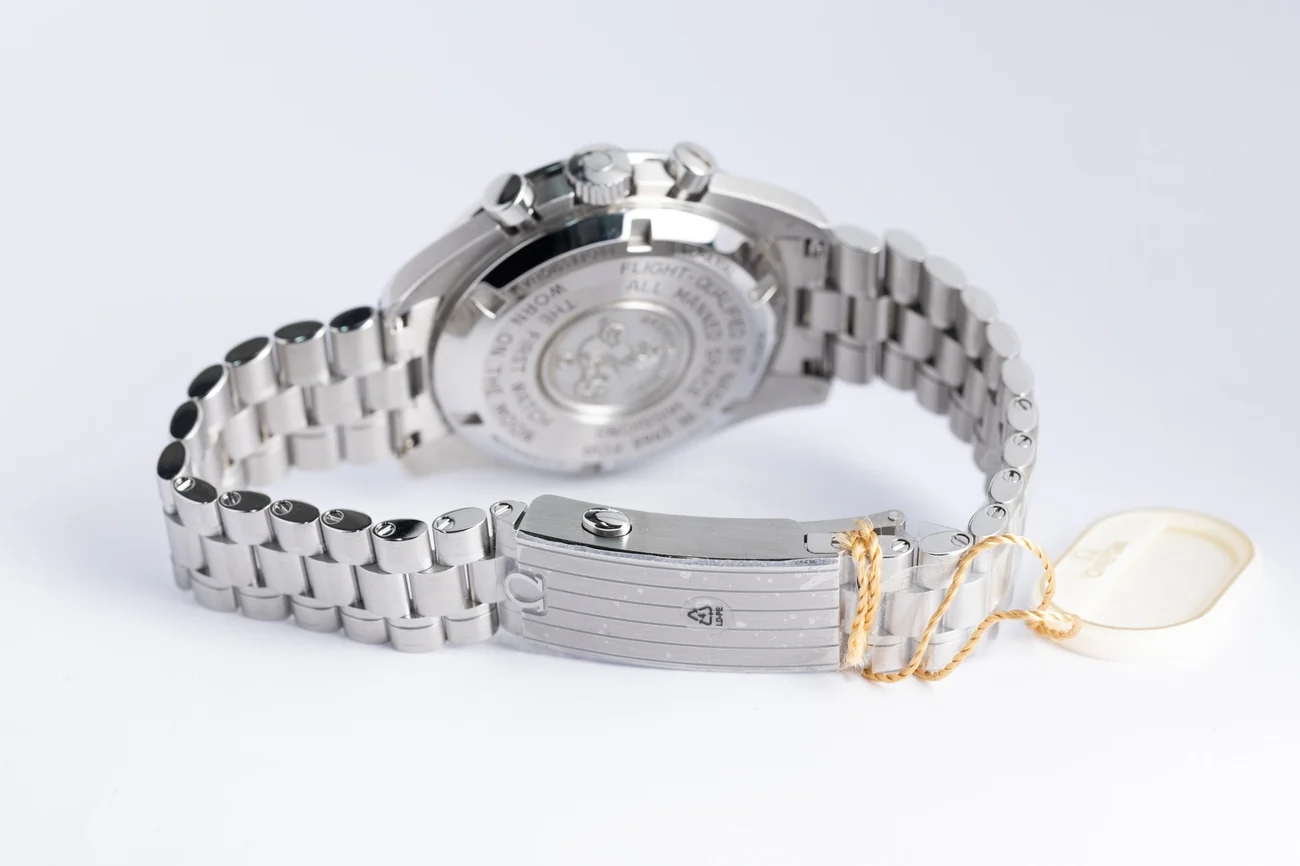 Omega Speedmaster – Ref. 31030425001001, Sehr gut – 9/10