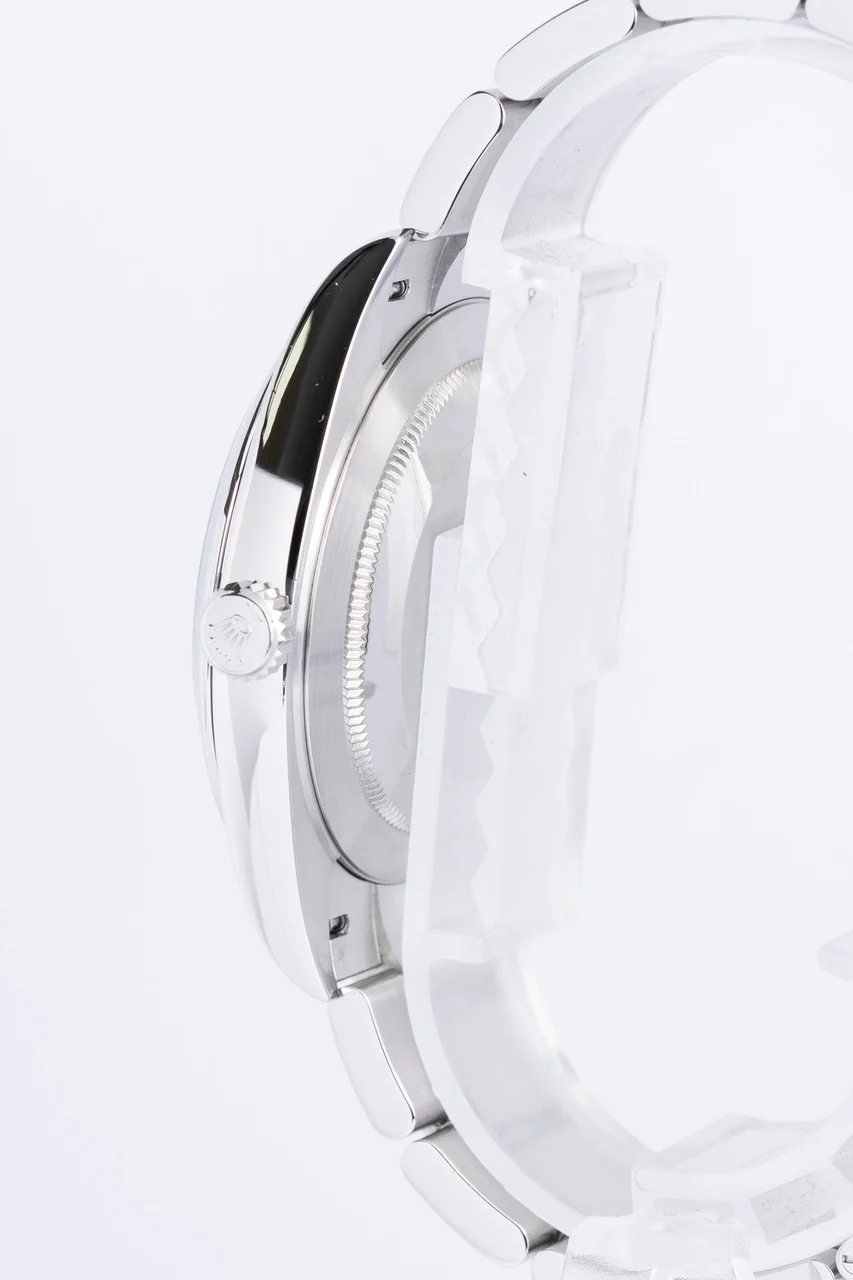 Rolex Datejust 41 – Ref. 126300, Sehr gut – 4/10