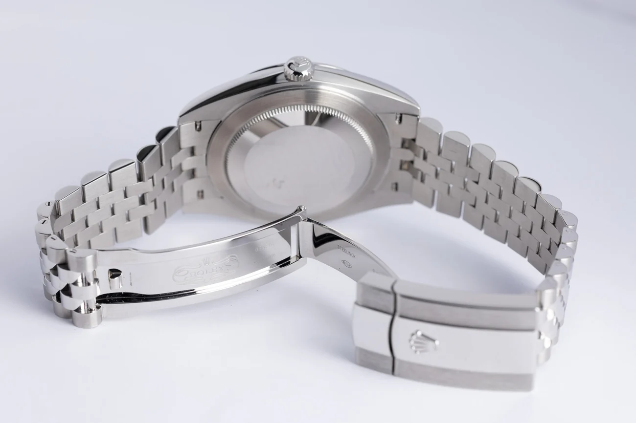 Rolex Datejust – Ref. 126300, Neu – 9/10