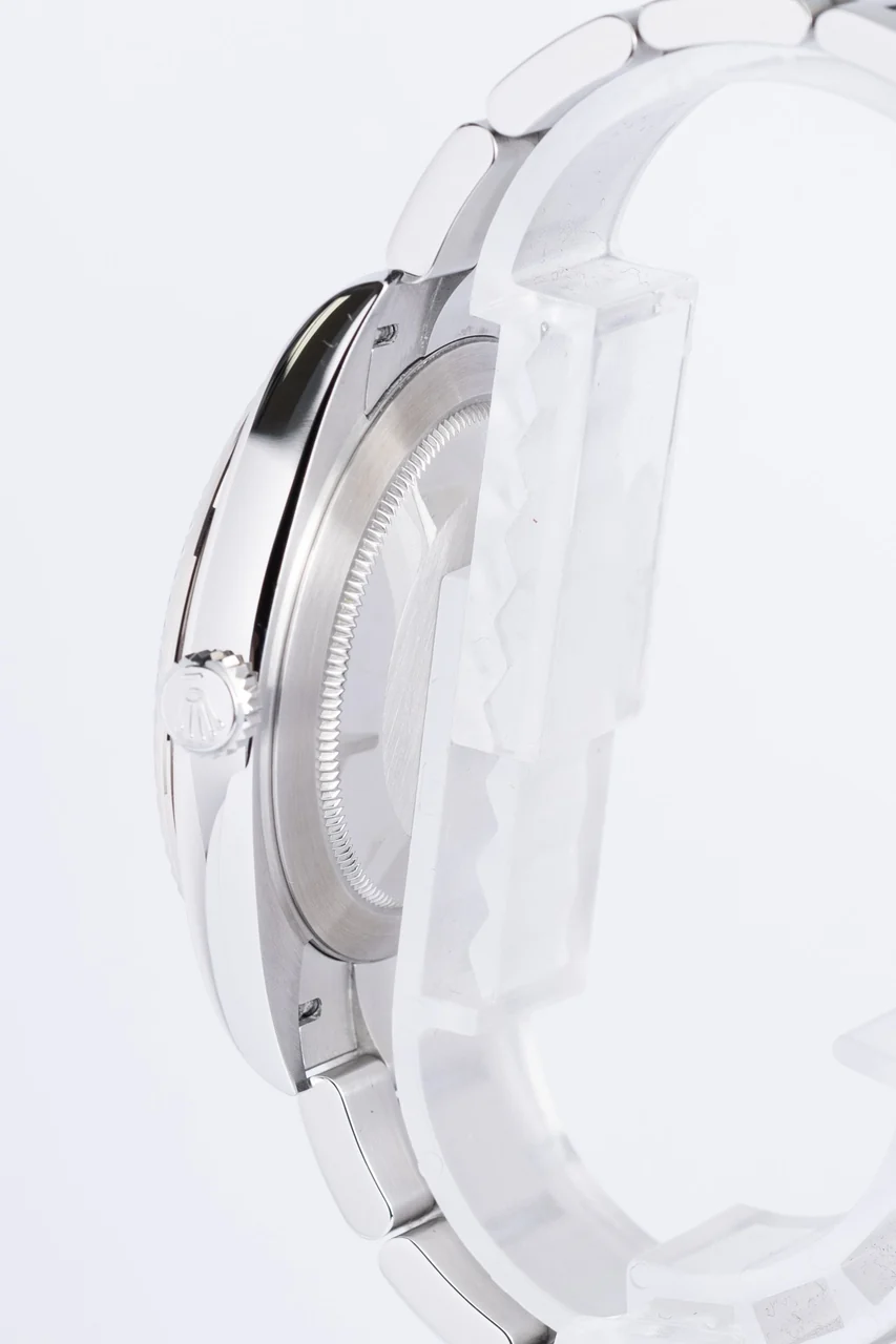 Rolex Datejust – Ref. 126334, Sehr gut – 2/10