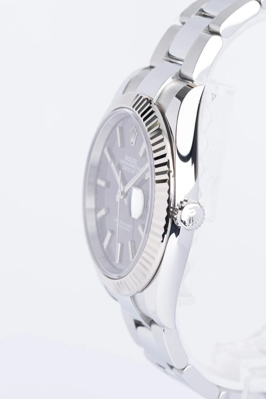 Rolex Datejust – Ref. 126334, Sehr gut – 4/10