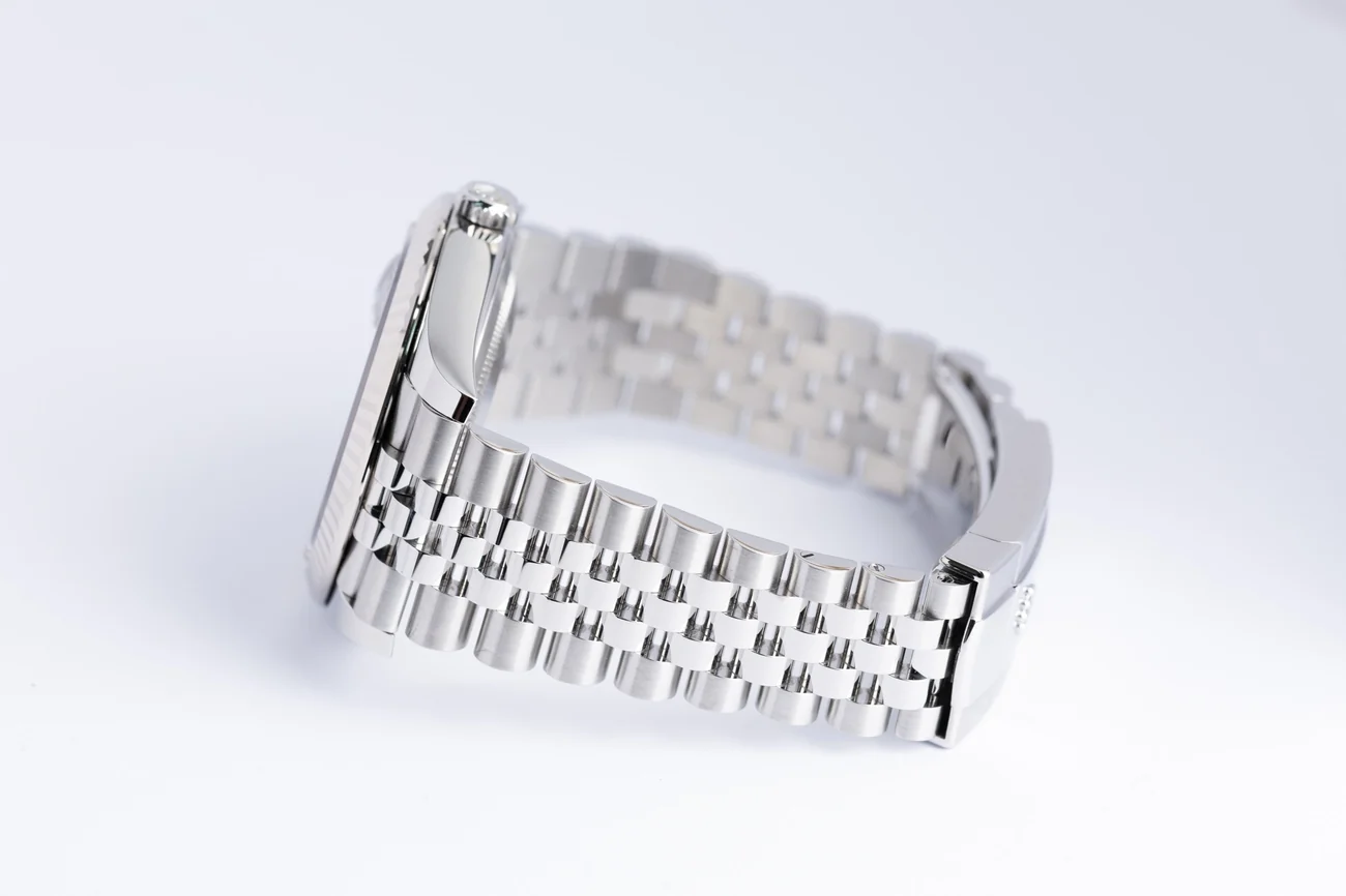 Rolex Datejust – Ref. 126334, Sehr gut – 5/10