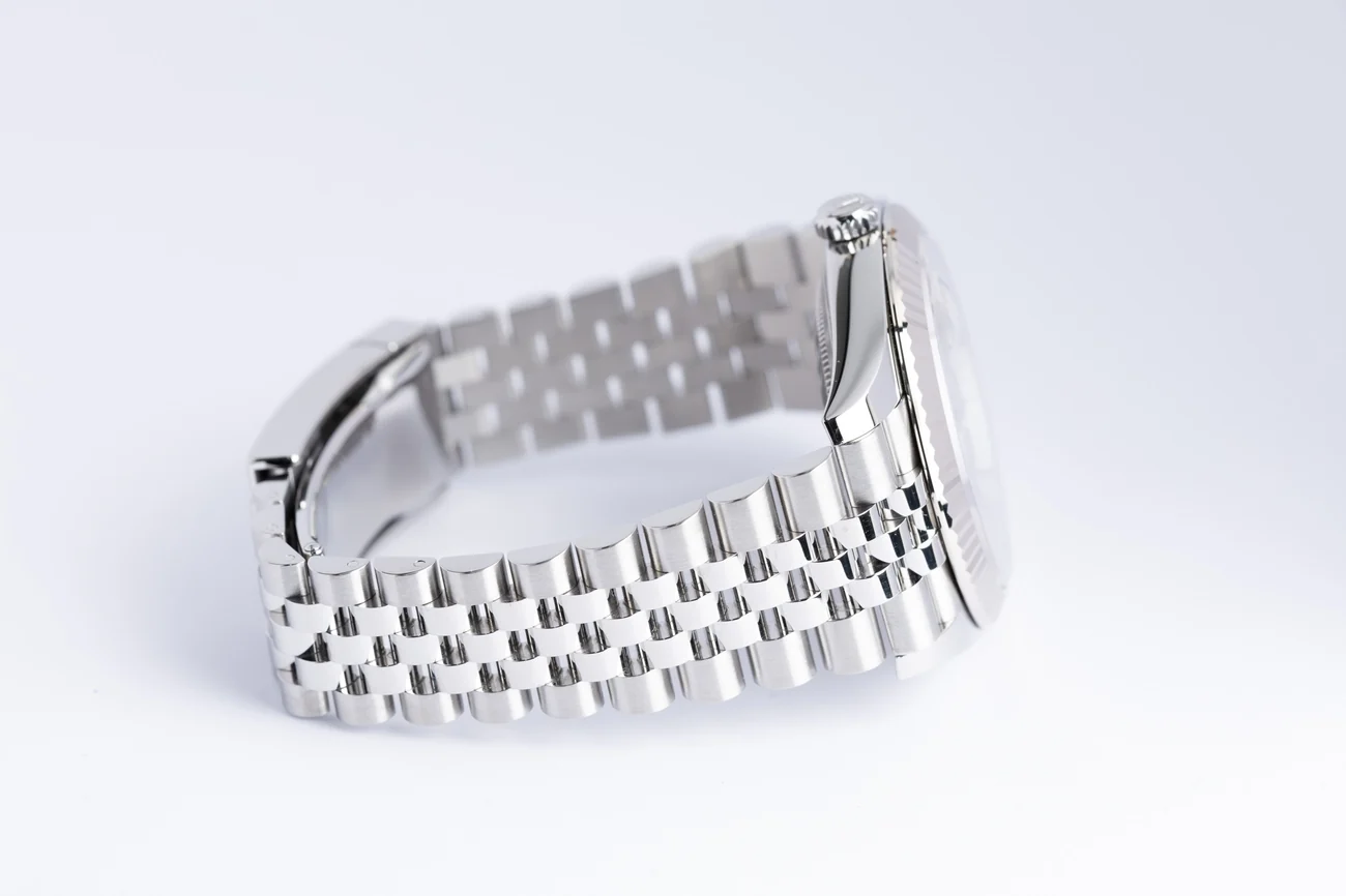 Rolex Datejust – Ref. 126334, Sehr gut – 6/10