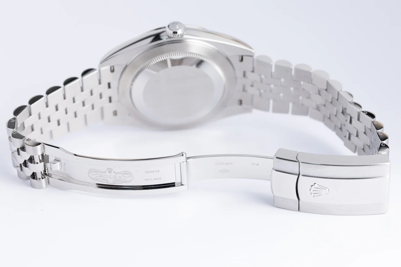 Rolex Datejust – Ref. 126334, Sehr gut – 8/10