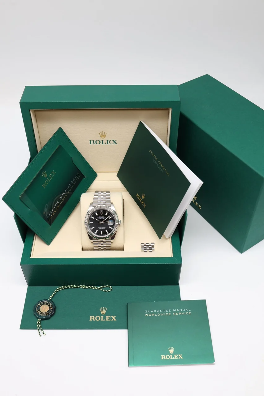 Rolex Datejust – Ref. 126334, Sehr gut – 10/10