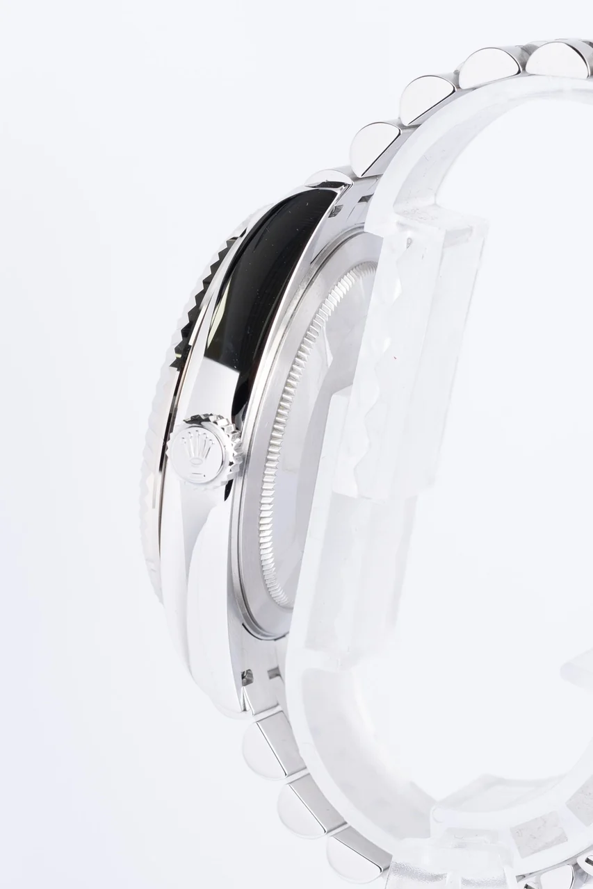 Rolex Sky-Dweller – Ref. 336934, Sehr gut – 4/10