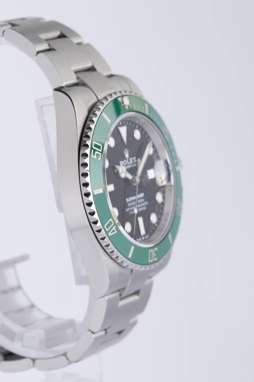 Rolex Submariner – Ref. 126610LV, Sehr gut – 4/10