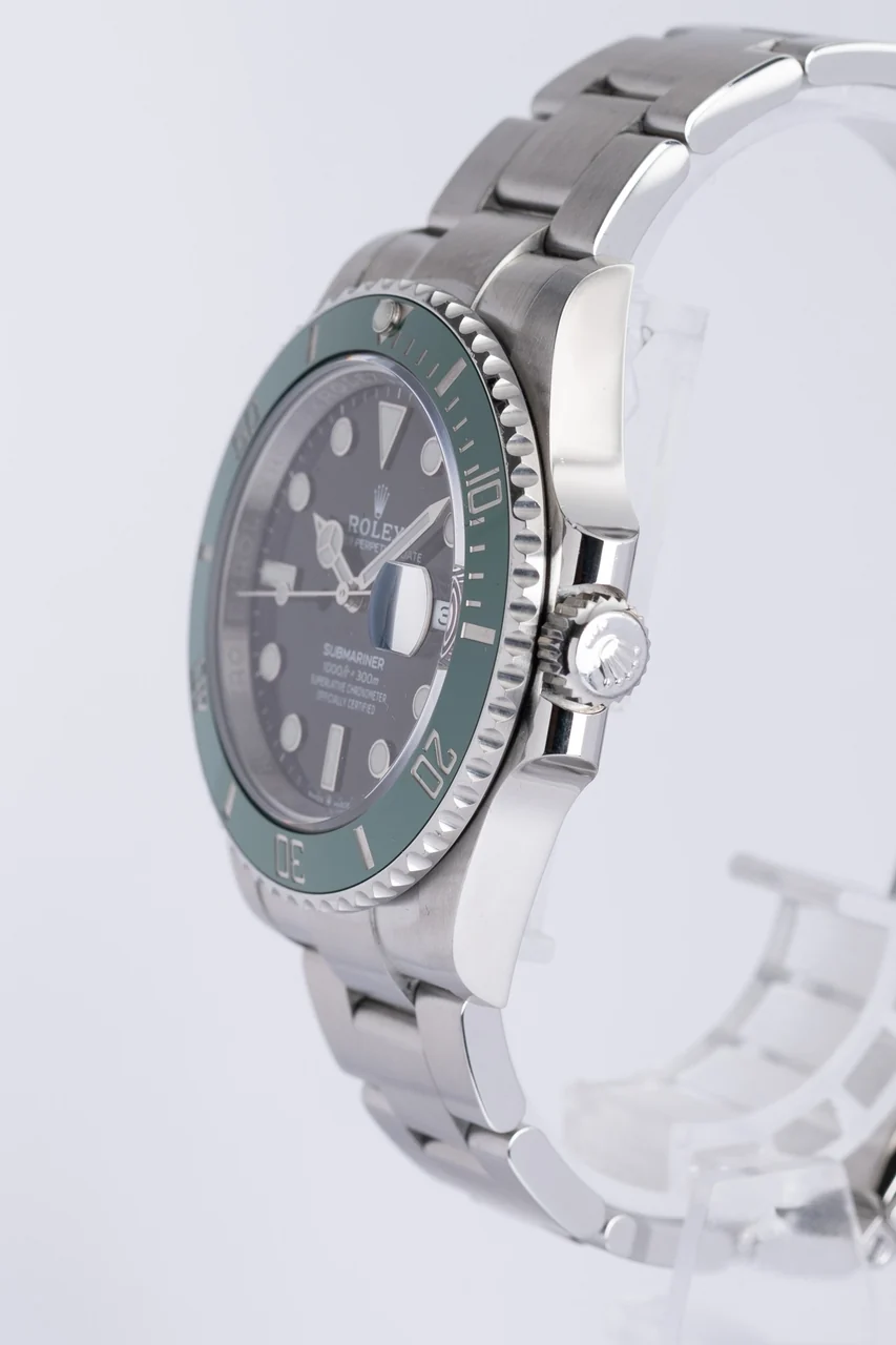 Rolex Submariner – Ref. 126610LV, Sehr gut – 5/10