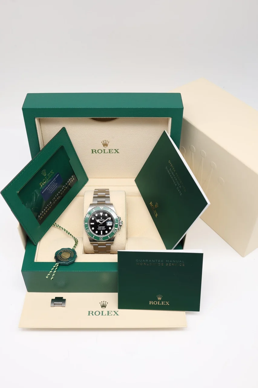 Rolex Submariner – Ref. 126610LV, Sehr gut – 8/10