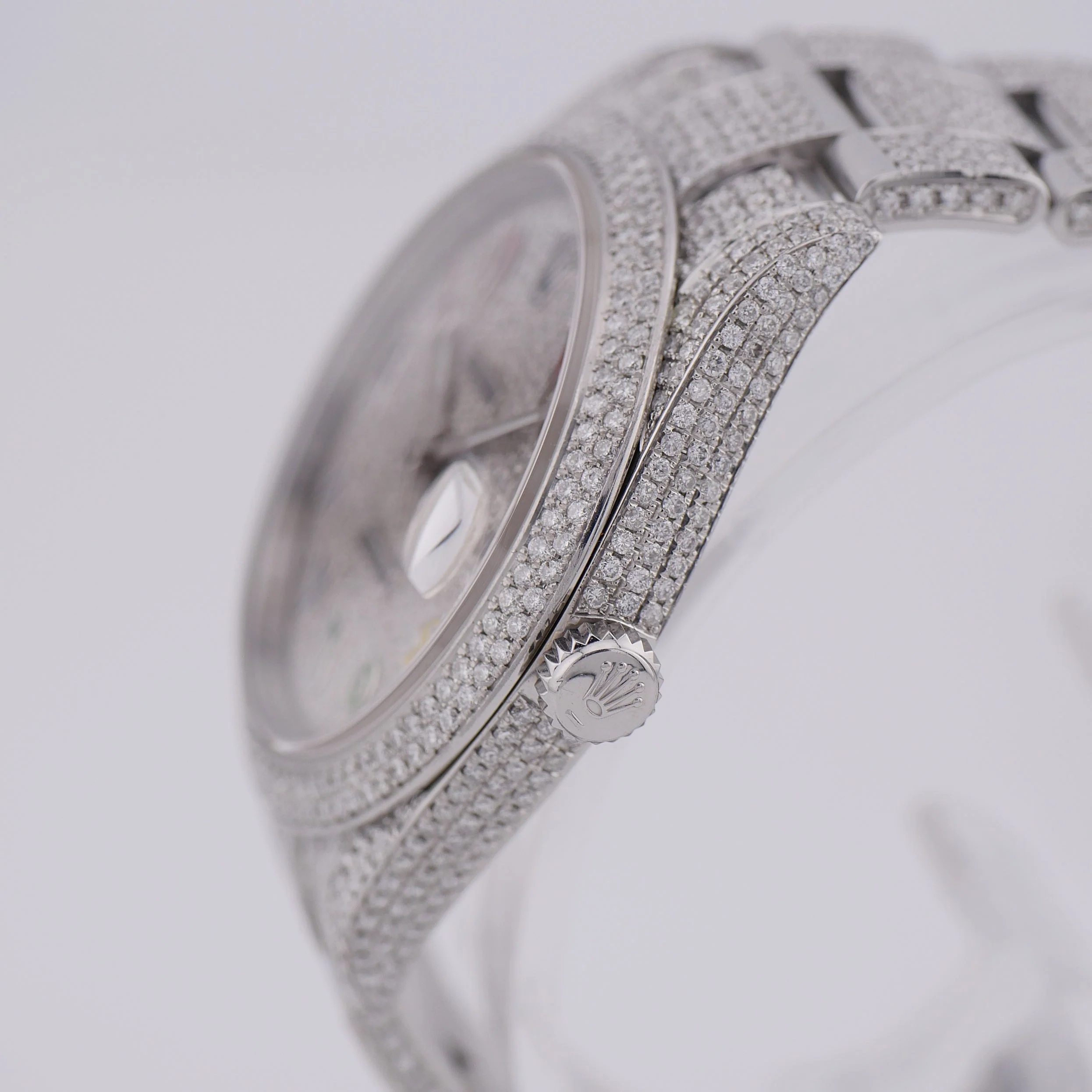 Rolex Datejust 41 – Ref. 126300, Sehr gut – 6/9