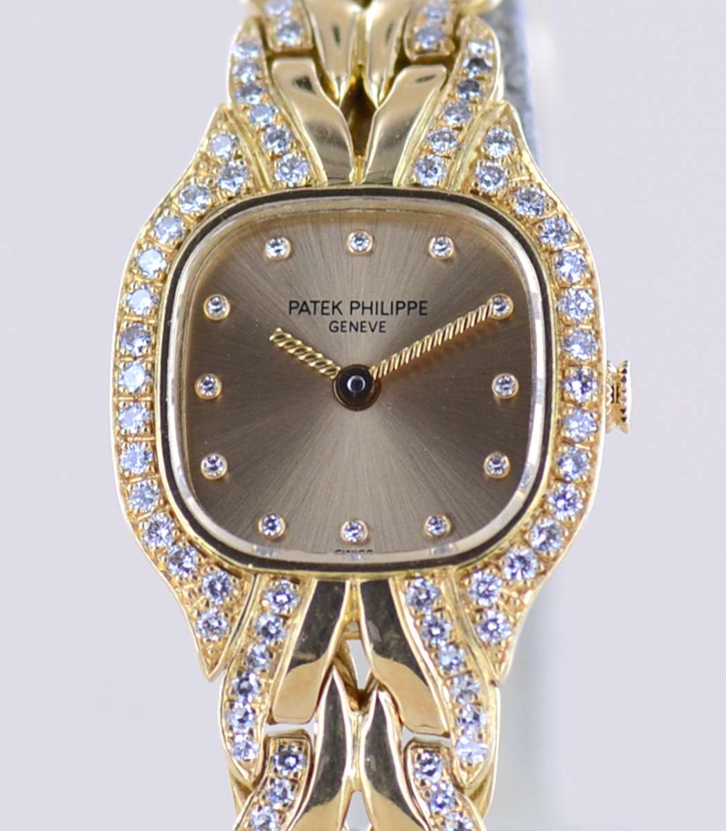 Patek Philippe La Flamme – Ref. 4715/3J-050, Sehr gut – 1/3