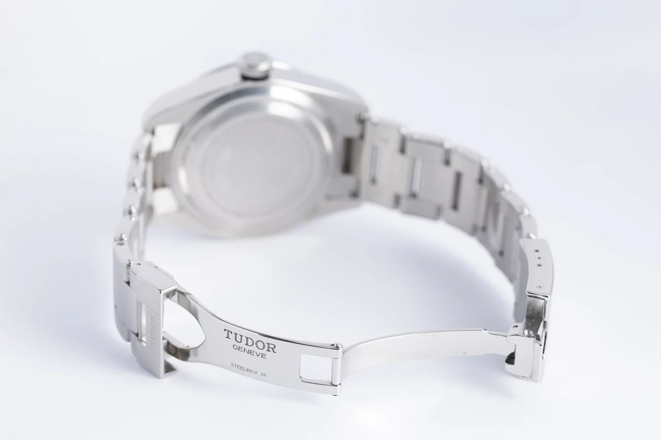 Tudor Black Bay – Ref. 79230G, Sehr gut – 9/12