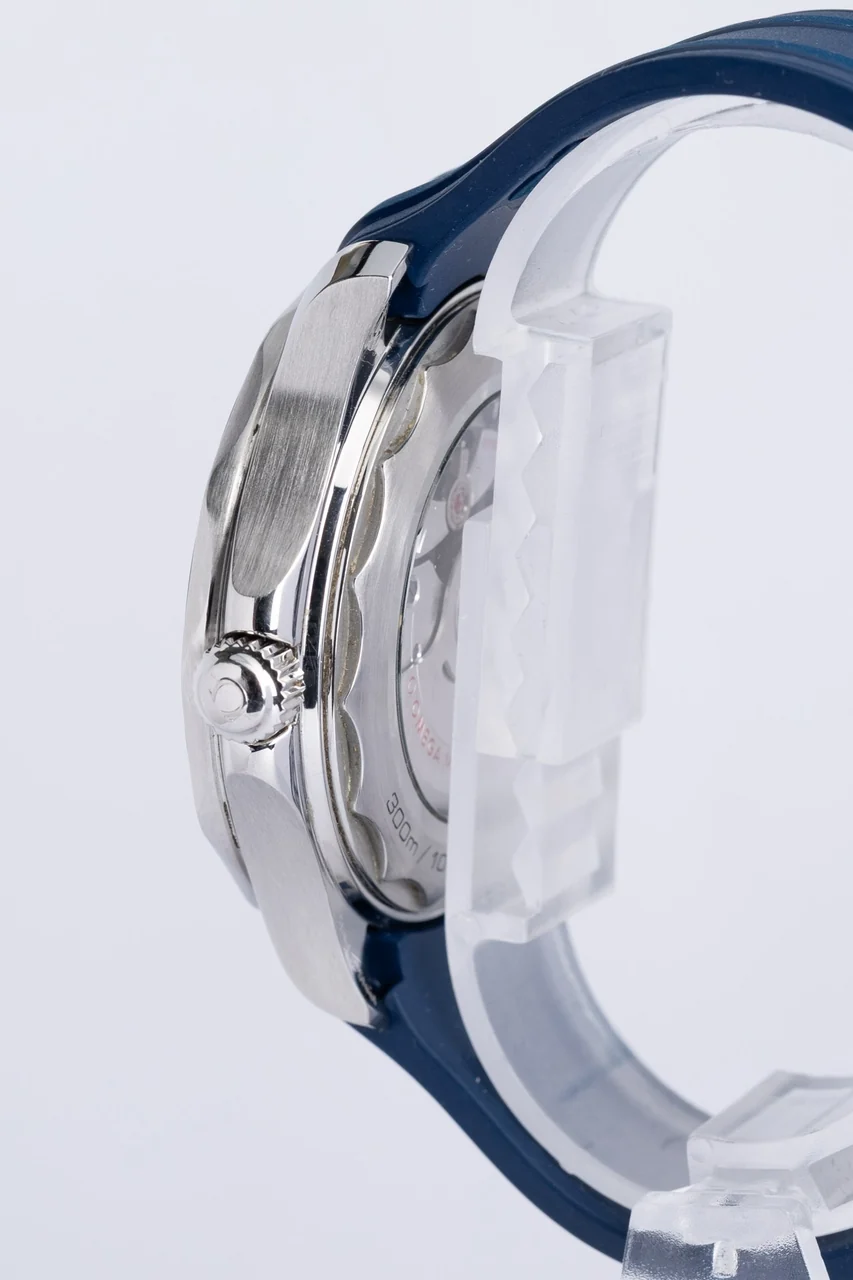 Omega Seamaster Diver 300M – Ref. 21030422003001, Sehr gut – 3/10