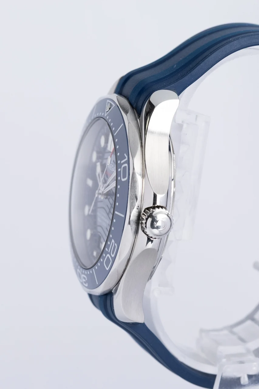 Omega Seamaster Diver 300M – Ref. 21030422003001, Sehr gut – 4/10