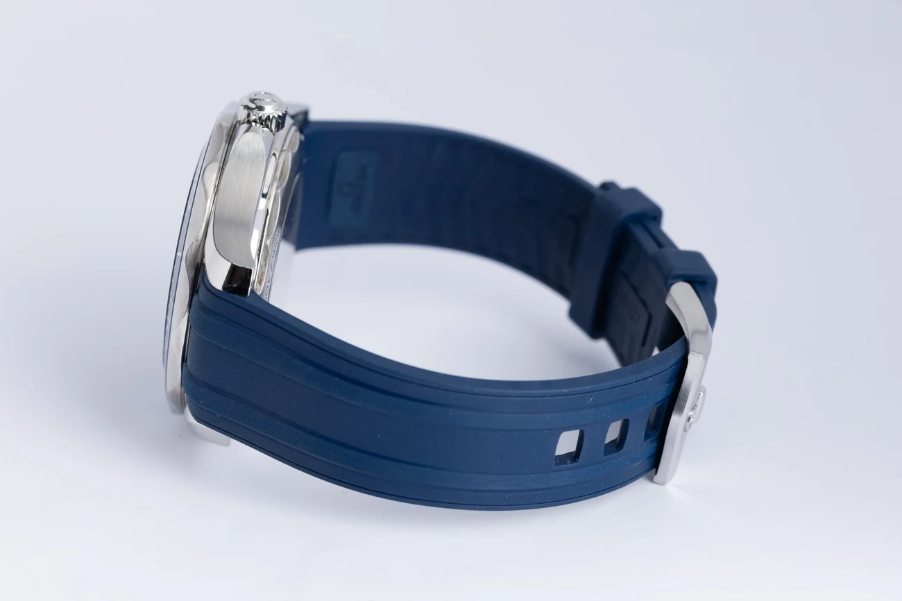 Omega Seamaster Diver 300M – Ref. 21030422003001, Sehr gut – 5/10