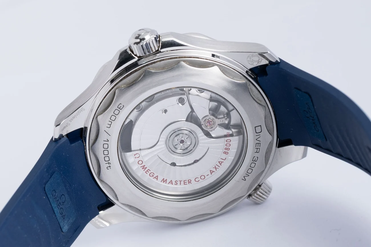 Omega Seamaster Diver 300M – Ref. 21030422003001, Sehr gut – 10/10
