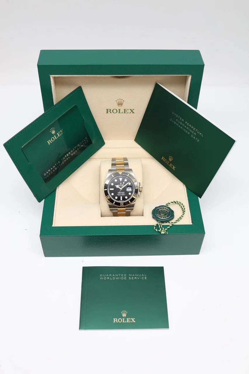 Rolex Submariner – Ref. 126613LN, Sehr gut – 8/10