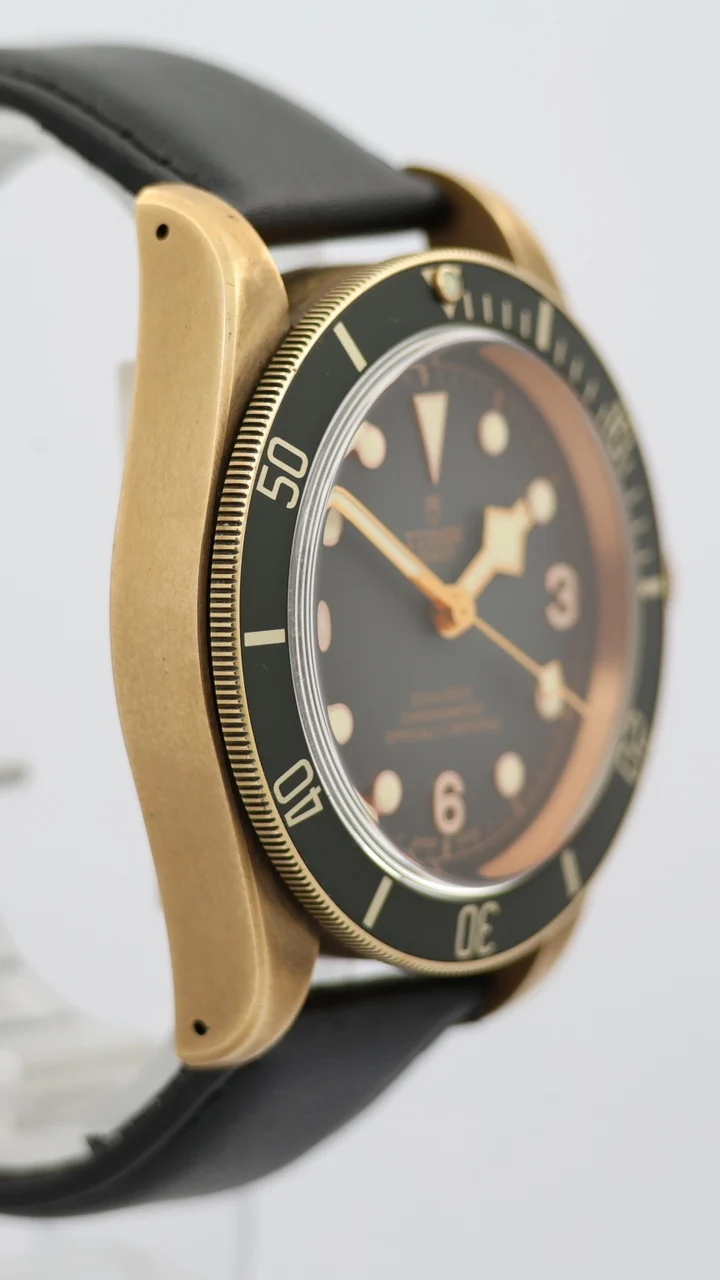 Tudor Black Bay – Ref. 79250BA, Sehr gut – 8/9