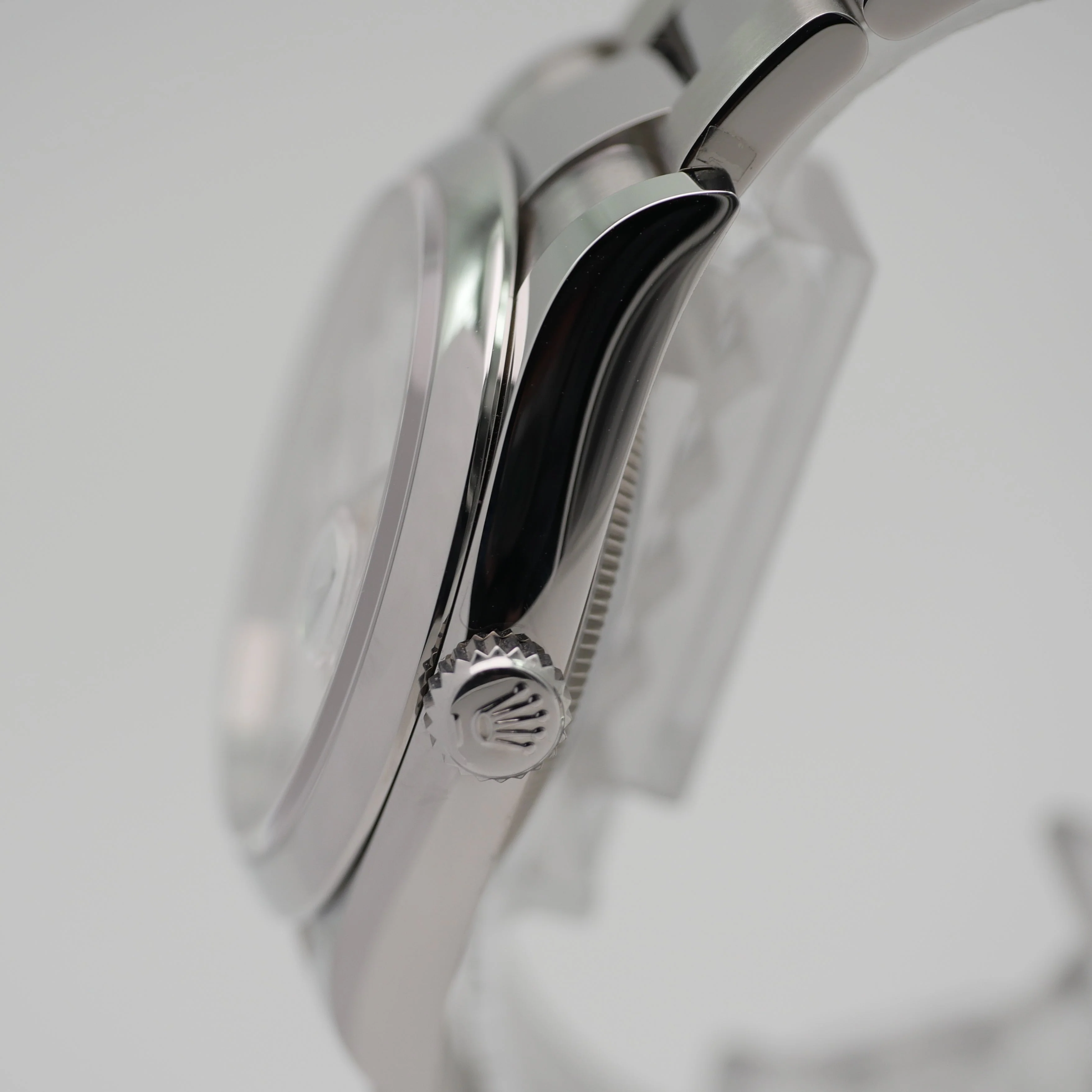 Rolex Datejust 36 – Ref. 126200, Sehr gut – 4/10