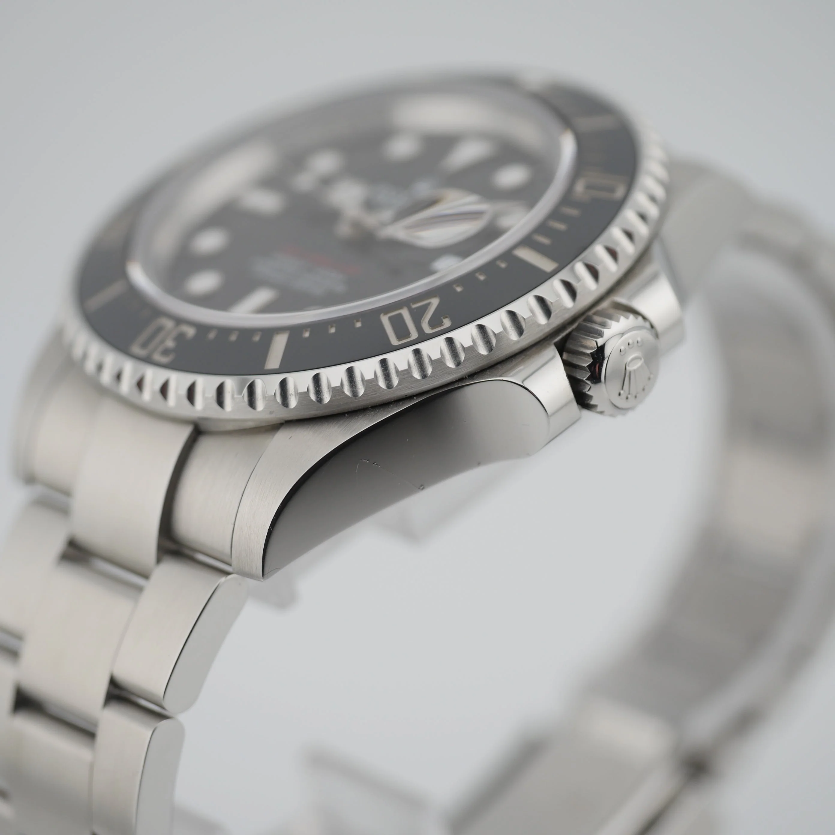Rolex Sea-Dweller – Ref. 126600, Sehr gut – 8/9